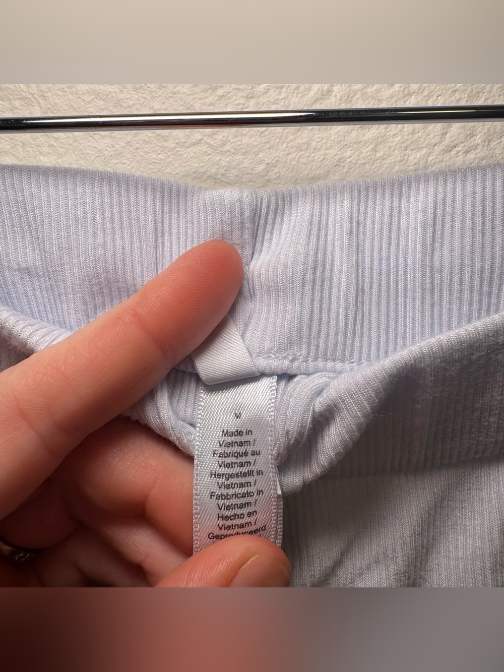 Skims Ribbed Pajama Sleep Shorts - Medium - Picture 3 of 5